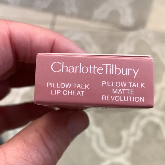 Charlotte Tilbury Pillow Talk Lip Liner Combo Kit - Picture 4 of 4